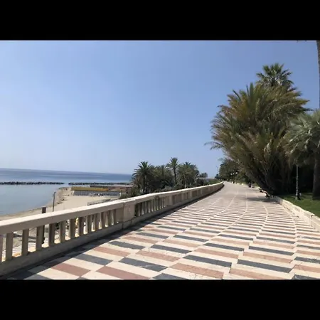 Grand A Pieds * Санремо